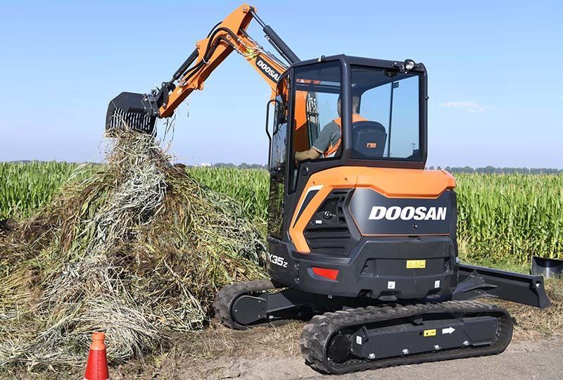Miniexcavadora Doosan Solar 35 V Miniexcavadora Doosan Solar 35 V
